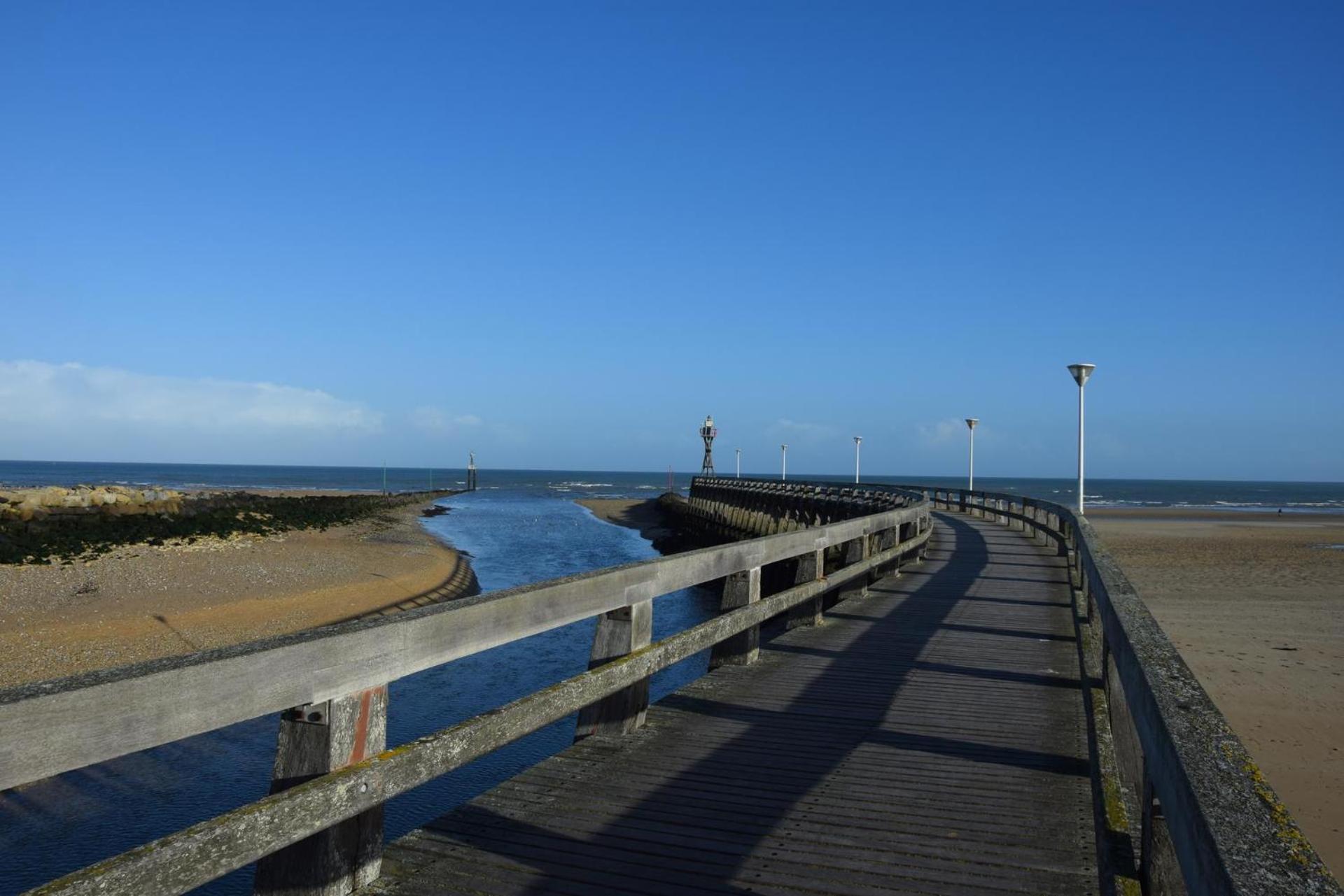 Апартаменты A Louer Plages Du Debarquement A Courseulles Sur Mer Экстерьер фото